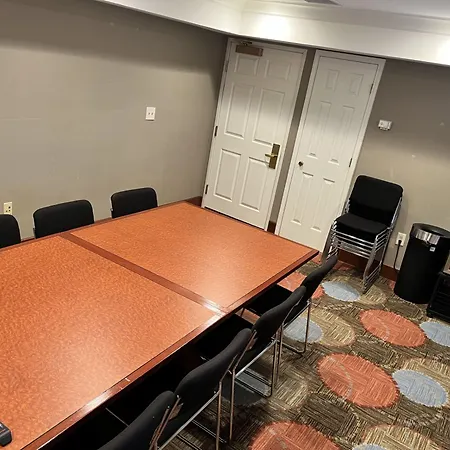 Staybridge Suites Glenview By Ihg