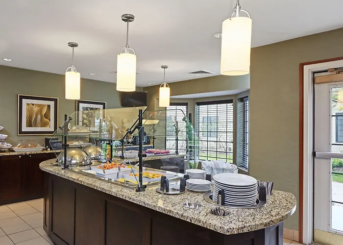 Staybridge By Ihg 3* Glenview