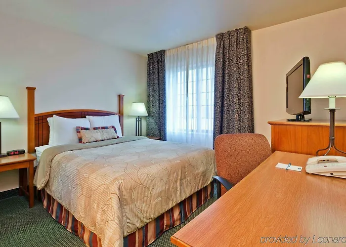 Staybridge By Ihg 3*